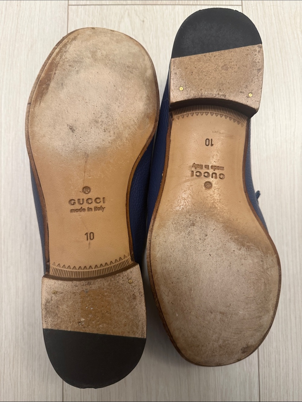 Men's Gucci Navy slip on leather Loafers. Classic Horsebit. Size 10 - Picture 6 of 6
